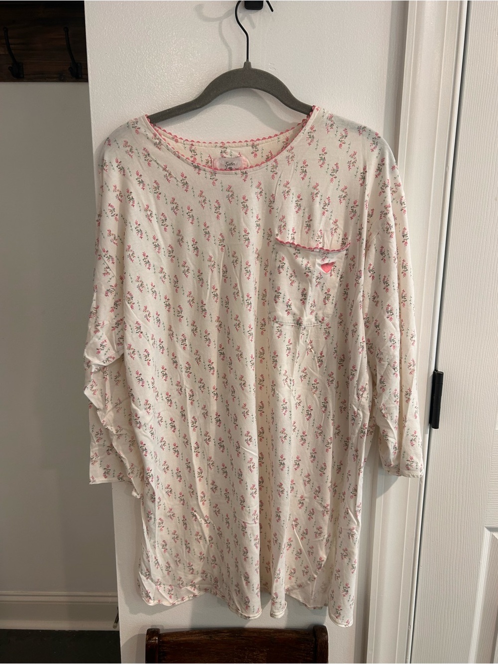 Vintage Satin and Beaux 100% Cotton Women's Cream Floral Nightshirt w/ Pink Trim